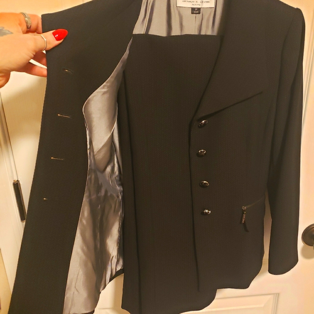Tahari pants suit by Arthur S. Levine